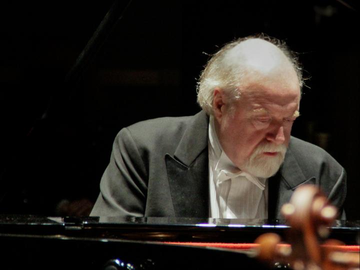 Peter Donohoe